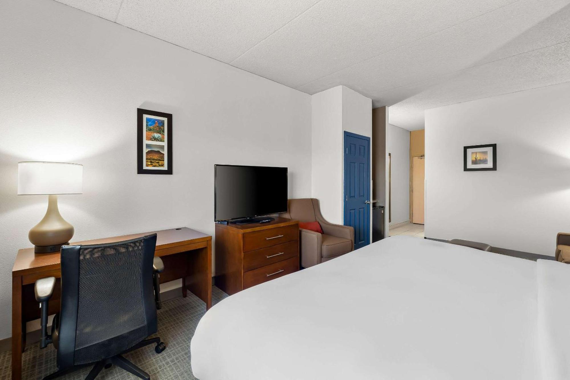 Comfort Inn & Suites Near Kino Sports Complex Drexel Heights Εξωτερικό φωτογραφία
