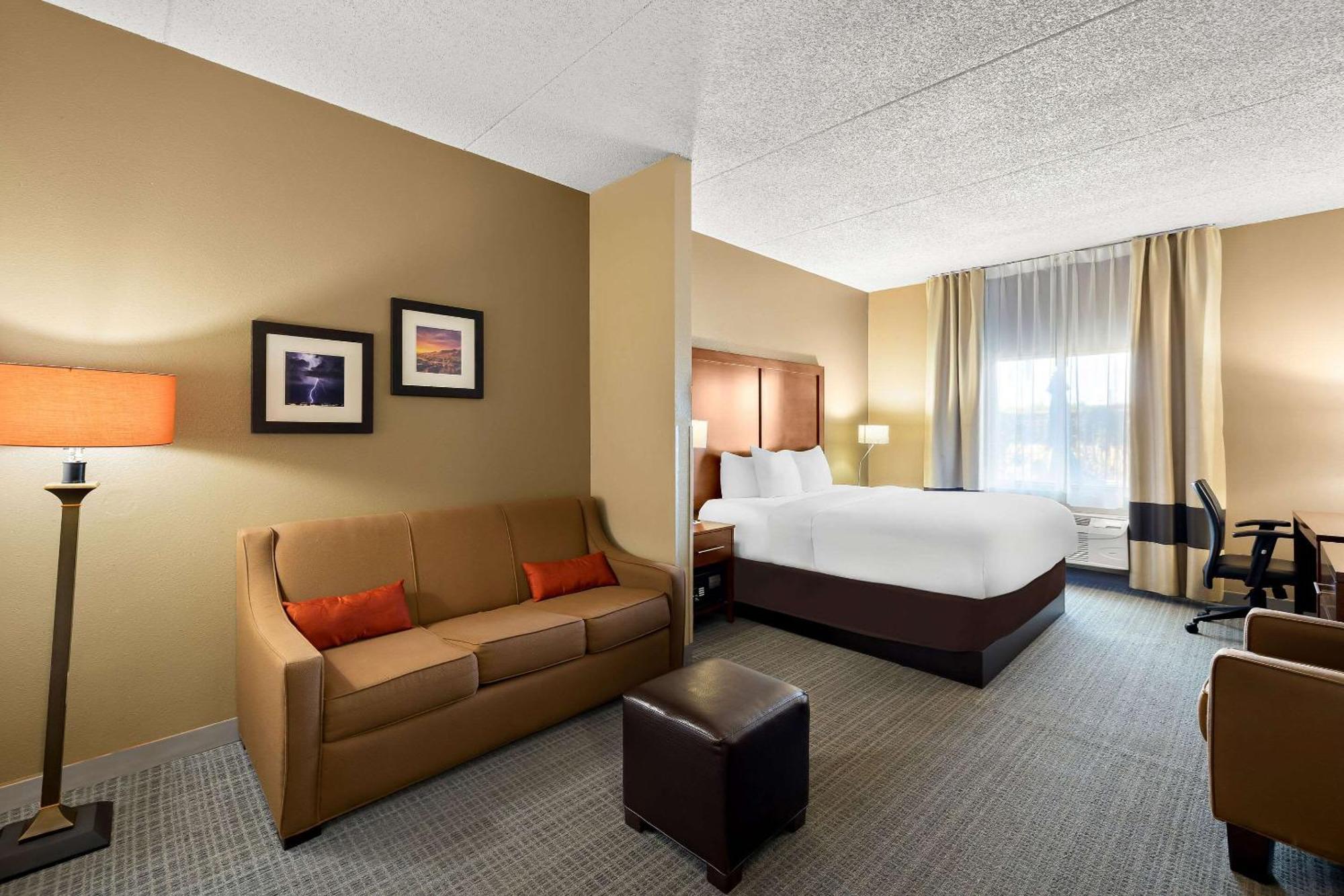 Comfort Inn & Suites Near Kino Sports Complex Drexel Heights Εξωτερικό φωτογραφία